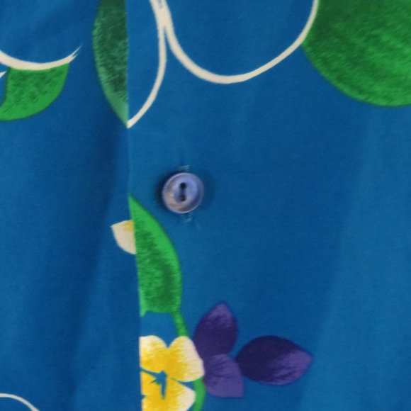 Vintage Hawaiian Shirt - Loud Floral Pattern by Hilo Hattie - Men's Large - Picture 5 of 10